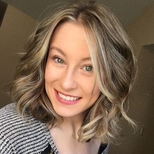Meet your Posher, Olivia